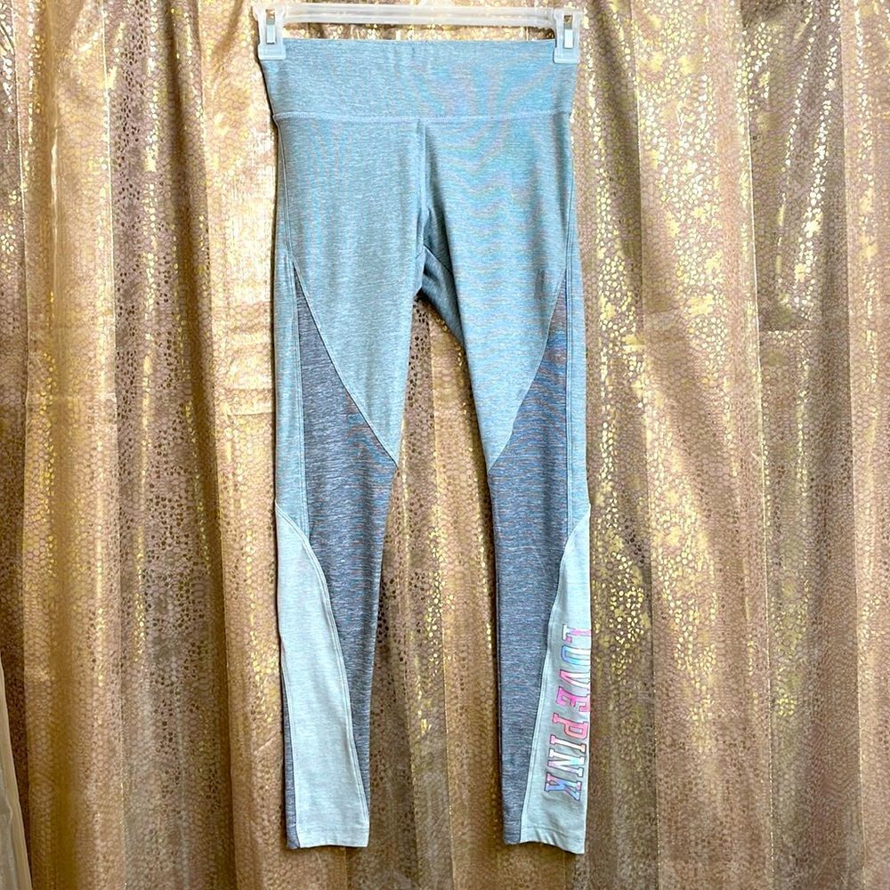RARE PINK Victorias Secret gray watercolor yoga logo leggings, size XS